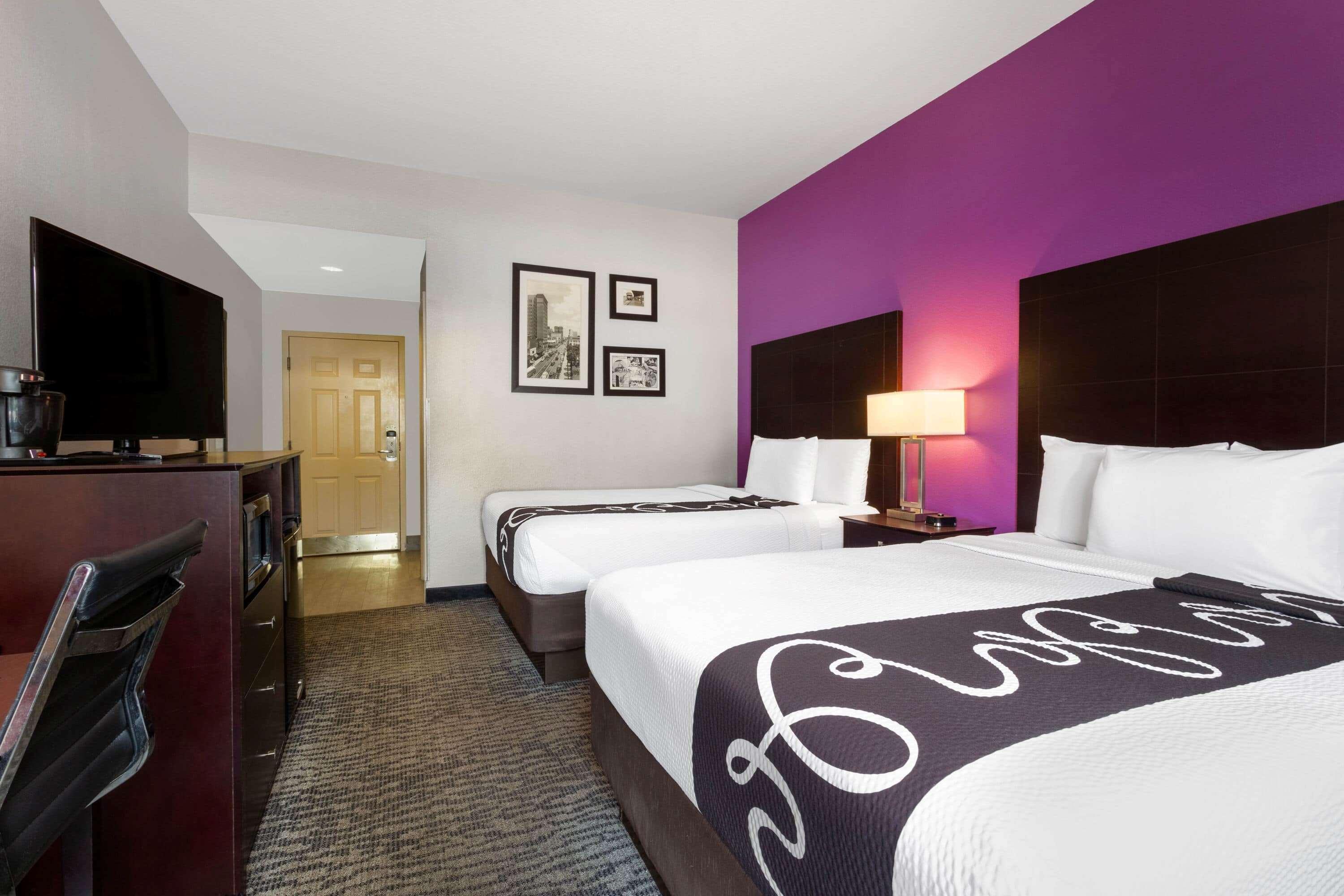 La Quinta By Wyndham Tampa Bay Area-Tampa South Hotel Bagian luar foto