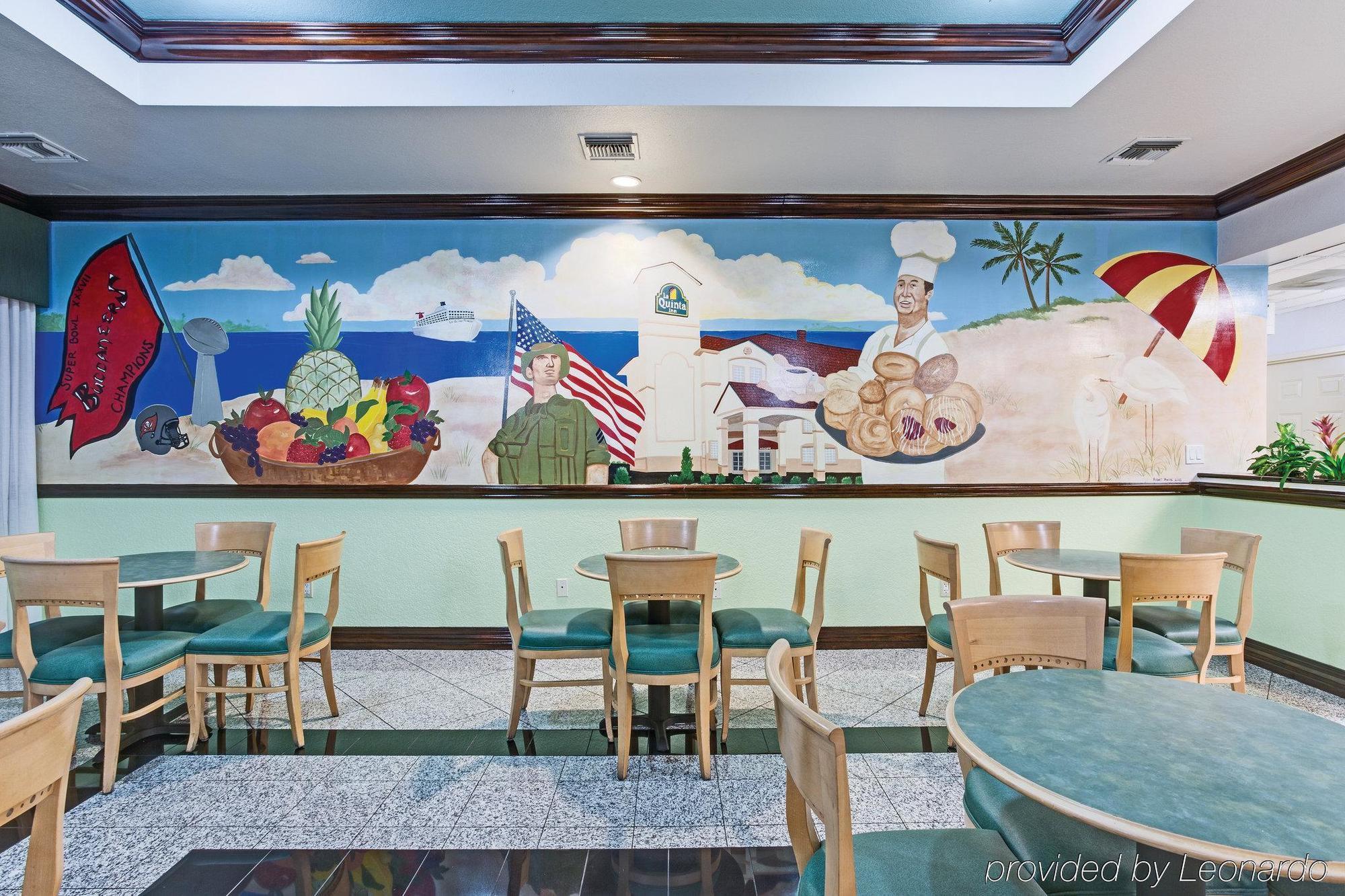 La Quinta By Wyndham Tampa Bay Area-Tampa South Hotel Bagian luar foto